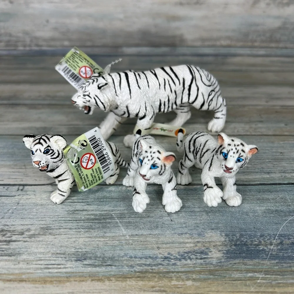 Safari‎ LTD White Siberian Tigers Figures Family Lot
